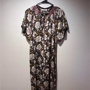 Natural life Floral Patterned Dress with Pink Accents size small
